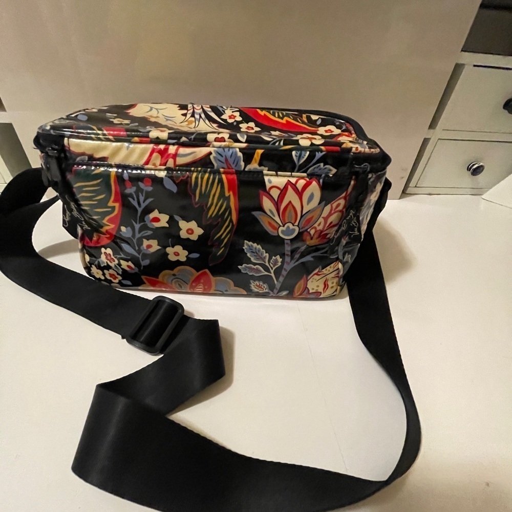 Vera Bradley Mini Cooler Floral Blac Insulated Coated Lunch Bag Sack... - Picture 10 of 12